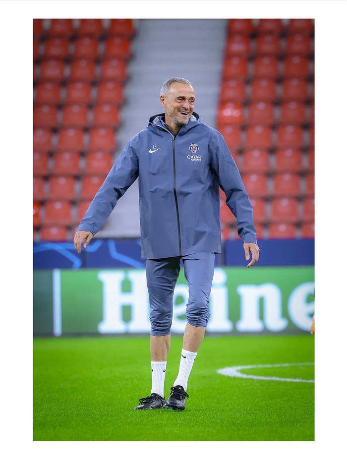 爱游戏APP-勒沃库森维尔茨个人资料